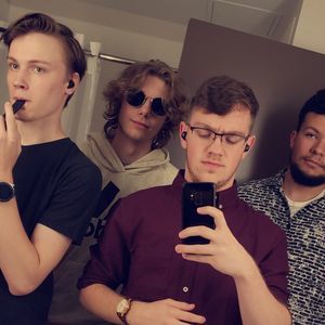 Meet your Posher, Taylor